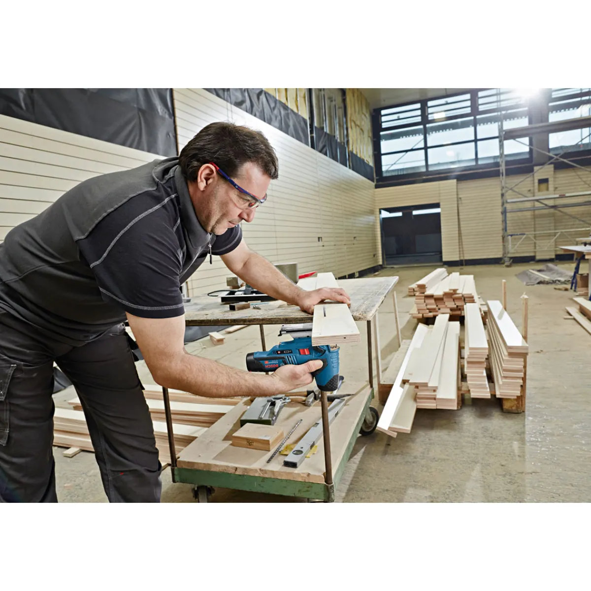 Bosch Professional Akku-Stichsäge GST 12V-70 solo