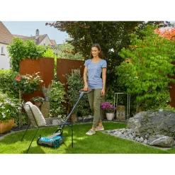 Sale Gardena Akku-Rasenmäher Handy Mower 22/18V P4A Solo