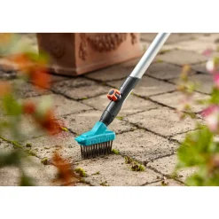 Discount Gardena Combisystem-Set mit Besen und Fugenbuerste 3-teilig