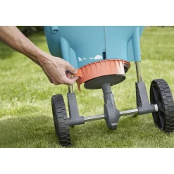 Clearance Gardena Streuwagen XL