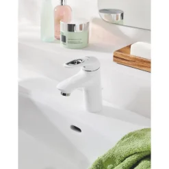Clearance Grohe Einhand-Waschtischbatterie Eurostyle S-Size Hebel offen moon white/chrom
