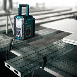 Sale Makita Akku-Baustellenradio DMR112 mit DAB+ und Bluetooth