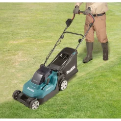 Best Makita Akku-Rasenmäher DLM382PM2 2 x 18V 4,0Ah inkl Akkus und Doppelladegerät
