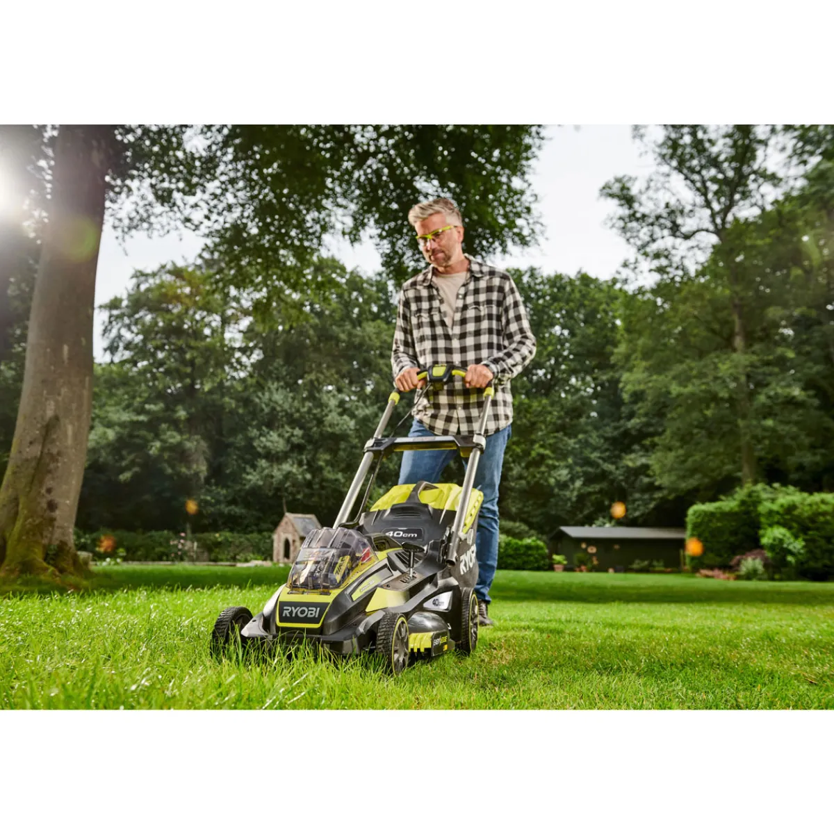 Clearance Ryobi Akku-Rasenmäher RLM36X41H50G