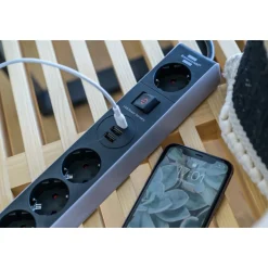 New Brennenstuhl Steckdosenleiste 5-fach 2xUSB, 1xUSB-CQuickCharge